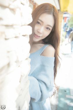 张佩华